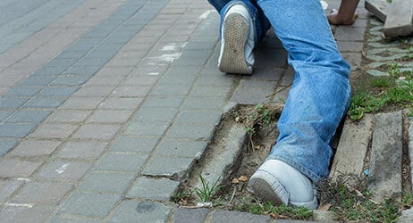 How to Claim Compensation After a Brooklyn Sidewalk Accident
